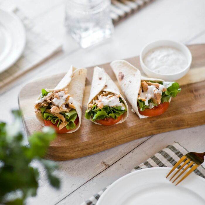 Mini kebabs de pollo