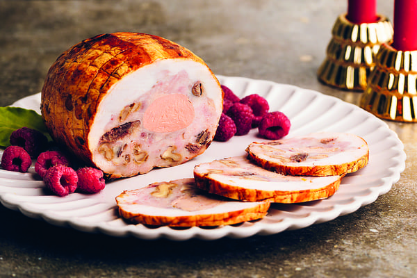 Pollo relleno al horno con mousse de pato y nueces 800g